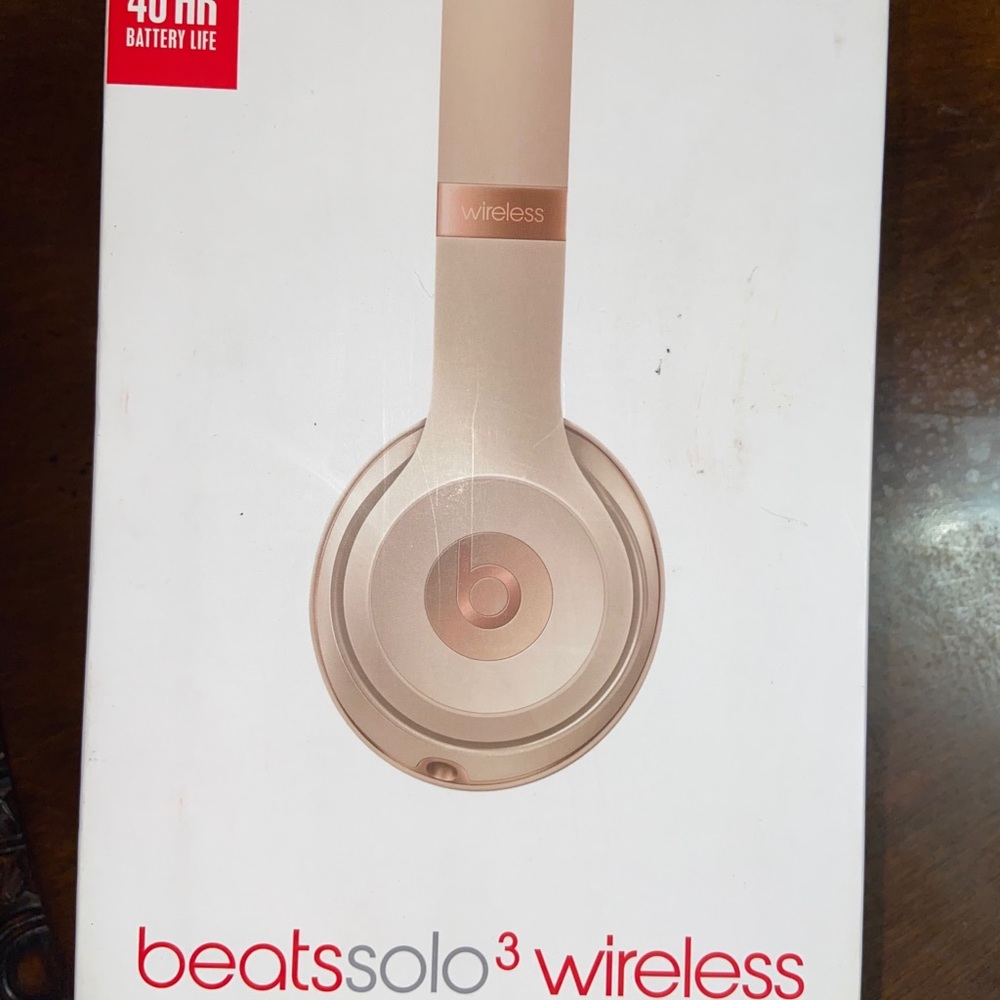 beats solo 3 wireless!!!